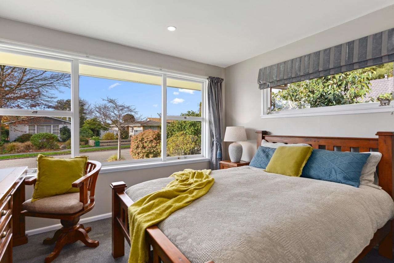 Leave Of Absence - Christchurch Holiday Home Exterior photo